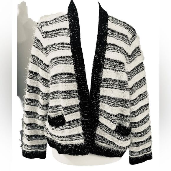Calvin Klein Cropped Sweater Cardigan Size S  Black/white Grandma Laches Soft - Picture 1 of 4